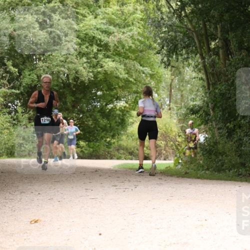 30.08.2026 - Elbe Triathlon Hamburg Antke Förster http://msf.ph/oto/10102889 30.08.2026 11:35:36 Laufen 1298 meine-sportfotos.de