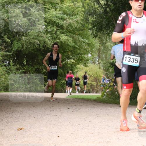 30.08.2026 - Elbe Triathlon Hamburg Antke Förster http://msf.ph/oto/10102933 30.08.2026 11:35:55 Laufen 1440, 20, 1335 meine-sportfotos.de