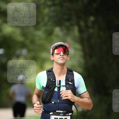 30.08.2026 - Elbe Triathlon Hamburg Antke Förster http://msf.ph/oto/10102936 30.08.2026 11:31:42 Laufen 570 meine-sportfotos.de