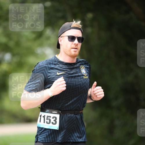 30.08.2026 - Elbe Triathlon Hamburg Antke Förster http://msf.ph/oto/10102942 30.08.2026 11:31:55 Laufen 1153 meine-sportfotos.de