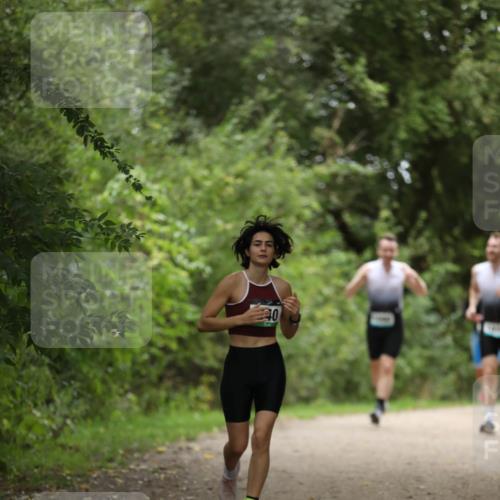 30.08.2026 - Elbe Triathlon Hamburg Antke Förster http://msf.ph/oto/10102956 30.08.2026 11:32:16 Laufen 40 meine-sportfotos.de