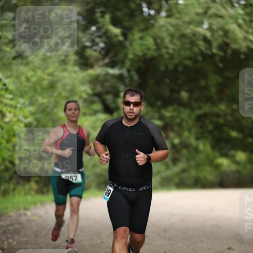 30.08.2026 - Elbe Triathlon Hamburg Antke Förster http://msf.ph/oto/10103030 30.08.2026 11:33:40 Laufen 952, 139 meine-sportfotos.de