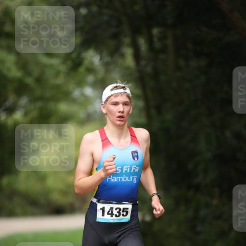 30.08.2026 - Elbe Triathlon Hamburg Antke Förster http://msf.ph/oto/10103044 30.08.2026 11:33:49 Laufen 1435 meine-sportfotos.de