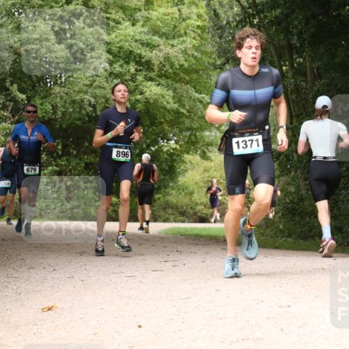 30.08.2026 - Elbe Triathlon Hamburg Antke Förster http://msf.ph/oto/10103101 30.08.2026 11:37:47 Laufen 1269, 679, 896, 1371 meine-sportfotos.de