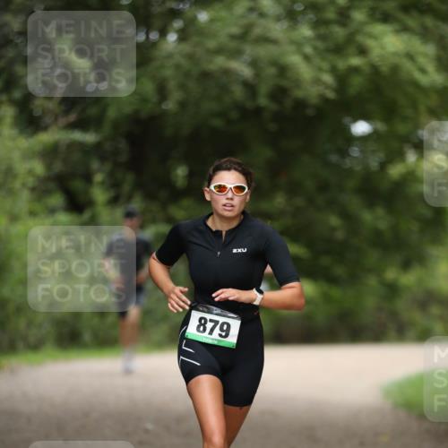 30.08.2026 - Elbe Triathlon Hamburg Antke Förster http://msf.ph/oto/10103102 30.08.2026 11:34:32 Laufen 2, 879 meine-sportfotos.de
