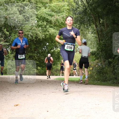 30.08.2026 - Elbe Triathlon Hamburg Antke Förster http://msf.ph/oto/10103103 30.08.2026 11:37:48 Laufen 1269, 679, 896 meine-sportfotos.de