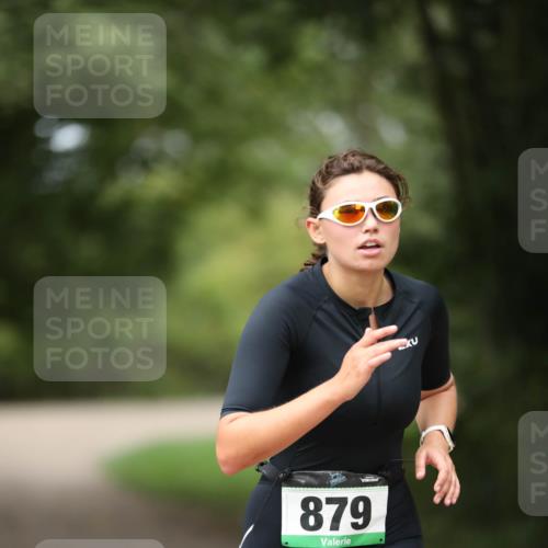 30.08.2026 - Elbe Triathlon Hamburg Antke Förster http://msf.ph/oto/10103108 30.08.2026 11:34:33 Laufen 879 meine-sportfotos.de