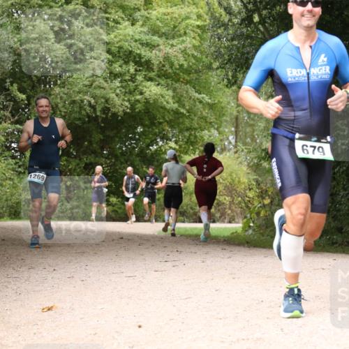 30.08.2026 - Elbe Triathlon Hamburg Antke Förster http://msf.ph/oto/10103111 30.08.2026 11:37:51 Laufen 1269, 679 meine-sportfotos.de