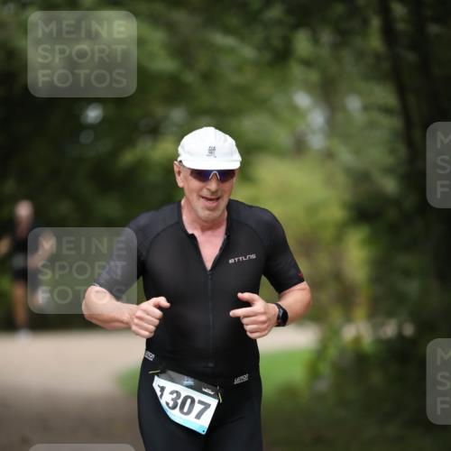30.08.2026 - Elbe Triathlon Hamburg Antke Förster http://msf.ph/oto/10103120 30.08.2026 11:34:42 Laufen 1307, 1500 meine-sportfotos.de