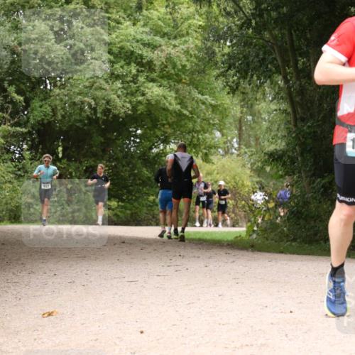 30.08.2026 - Elbe Triathlon Hamburg Antke Förster http://msf.ph/oto/10103141 30.08.2026 11:38:11 Laufen 911, 1130 meine-sportfotos.de