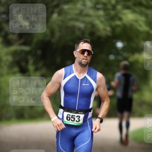 30.08.2026 - Elbe Triathlon Hamburg Antke Förster http://msf.ph/oto/10103174 30.08.2026 11:35:13 Laufen 653 meine-sportfotos.de
