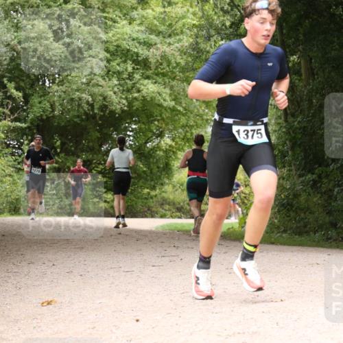 30.08.2026 - Elbe Triathlon Hamburg Antke Förster http://msf.ph/oto/10103181 30.08.2026 11:38:50 Laufen 1278, 1375 meine-sportfotos.de