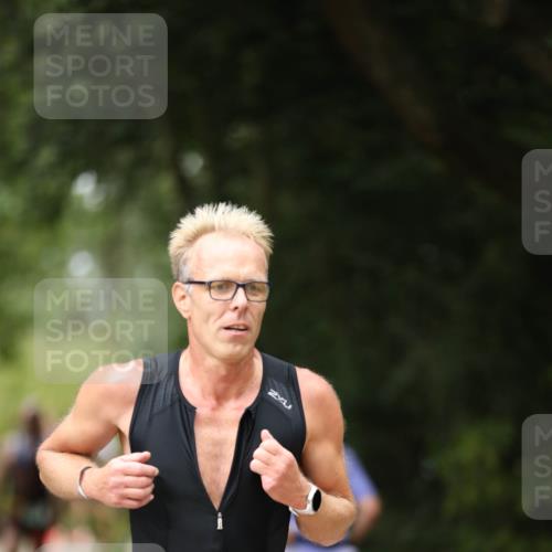 30.08.2026 - Elbe Triathlon Hamburg Antke Förster http://msf.ph/oto/10103202 30.08.2026 11:35:40 Laufen 2, 1298, 2 meine-sportfotos.de