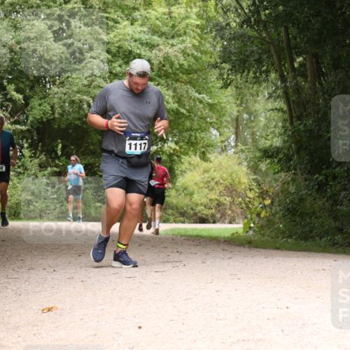 30.08.2026 - Elbe Triathlon Hamburg Antke Förster http://msf.ph/oto/10103261 30.08.2026 11:39:58 Laufen 768, 1117 meine-sportfotos.de