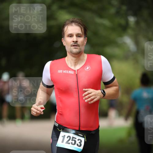 30.08.2026 - Elbe Triathlon Hamburg Antke Förster http://msf.ph/oto/10103296 30.08.2026 11:36:30 Laufen 1253 meine-sportfotos.de