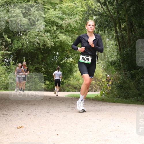 30.08.2026 - Elbe Triathlon Hamburg Antke Förster http://msf.ph/oto/10103323 30.08.2026 11:40:28 Laufen 1390, 1324, 805 meine-sportfotos.de