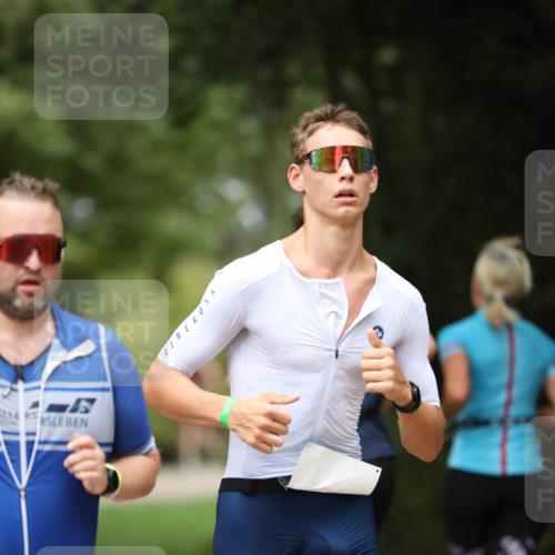 30.08.2026 - Elbe Triathlon Hamburg Antke Förster http://msf.ph/oto/10103348 30.08.2026 11:37:02 Laufen 66 meine-sportfotos.de