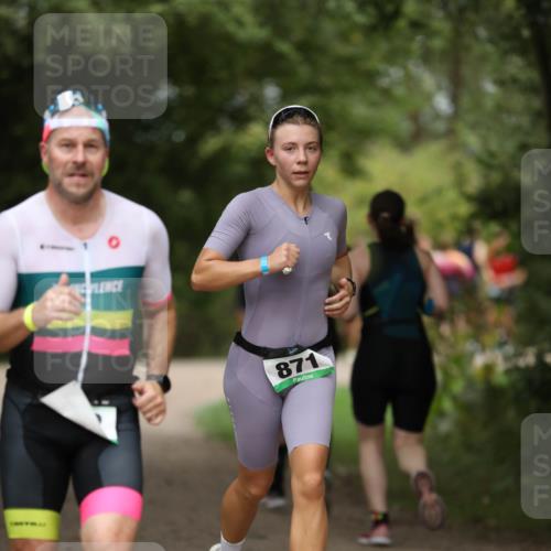 30.08.2026 - Elbe Triathlon Hamburg Antke Förster http://msf.ph/oto/10103354 30.08.2026 11:37:15 Laufen 0, 871 meine-sportfotos.de