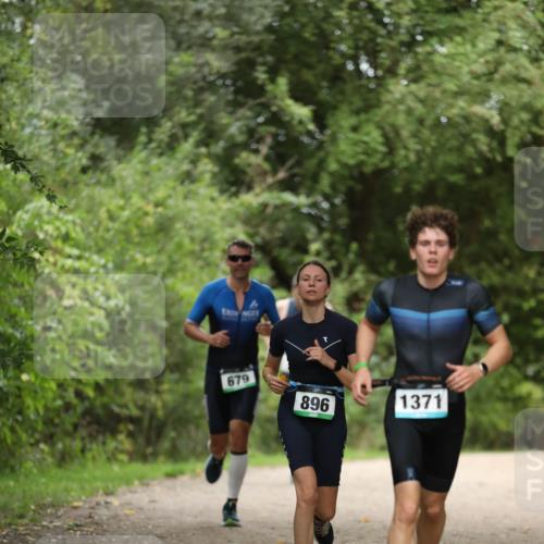 30.08.2026 - Elbe Triathlon Hamburg Antke Förster http://msf.ph/oto/10103404 30.08.2026 11:37:46 Laufen 679, 896, 1371 meine-sportfotos.de