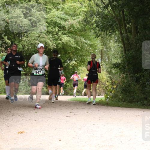 30.08.2026 - Elbe Triathlon Hamburg Antke Förster http://msf.ph/oto/10103431 30.08.2026 11:41:24 Laufen 847 meine-sportfotos.de