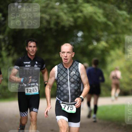 30.08.2026 - Elbe Triathlon Hamburg Antke Förster http://msf.ph/oto/10103432 30.08.2026 11:38:01 Laufen 1245, 775 meine-sportfotos.de