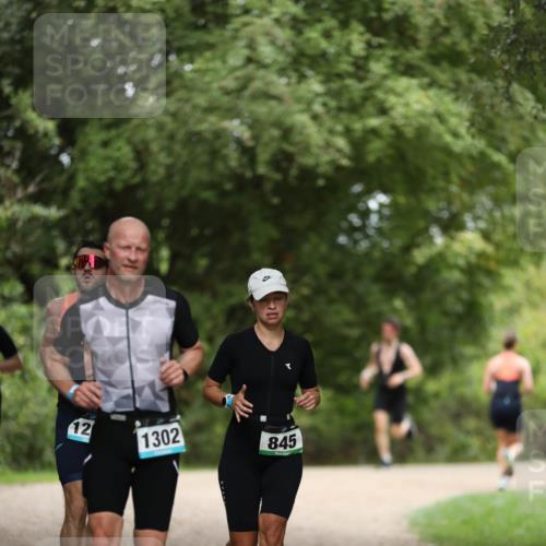 30.08.2026 - Elbe Triathlon Hamburg Antke Förster http://msf.ph/oto/10103466 30.08.2026 11:38:25 Laufen 0, 12, 1302, 845 meine-sportfotos.de