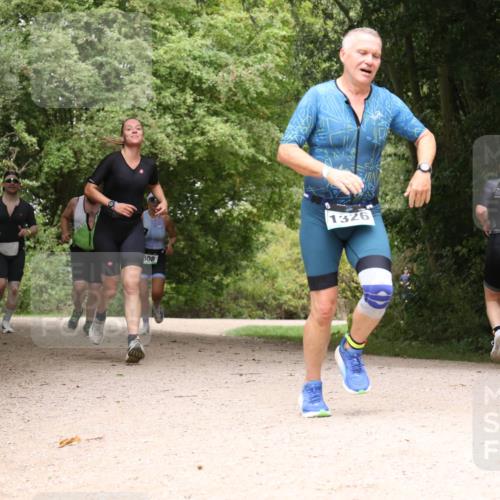 30.08.2026 - Elbe Triathlon Hamburg Antke Förster http://msf.ph/oto/10103503 30.08.2026 11:42:01 Laufen 808, 1326 meine-sportfotos.de