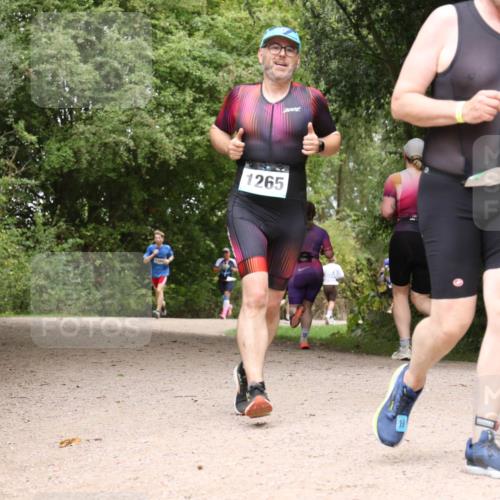 30.08.2026 - Elbe Triathlon Hamburg Antke Förster http://msf.ph/oto/10103553 30.08.2026 11:42:32 Laufen 1265, 898 meine-sportfotos.de