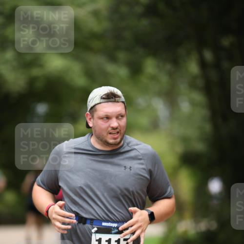 30.08.2026 - Elbe Triathlon Hamburg Antke Förster http://msf.ph/oto/10103572 30.08.2026 11:40:00 Laufen 1117 meine-sportfotos.de