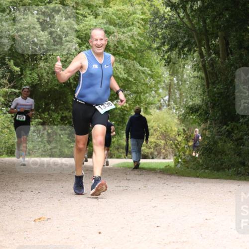 30.08.2026 - Elbe Triathlon Hamburg Antke Förster http://msf.ph/oto/10103597 30.08.2026 11:43:19 Laufen 873, 1338 meine-sportfotos.de