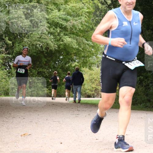 30.08.2026 - Elbe Triathlon Hamburg Antke Förster http://msf.ph/oto/10103603 30.08.2026 11:43:20 Laufen 873, 1350 meine-sportfotos.de