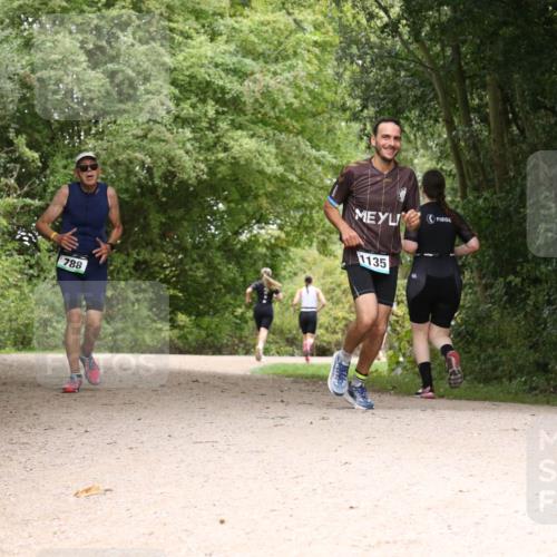 30.08.2026 - Elbe Triathlon Hamburg Antke Förster http://msf.ph/oto/10103623 30.08.2026 11:43:43 Laufen 788, 1135 meine-sportfotos.de