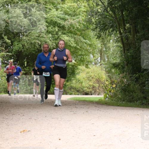 30.08.2026 - Elbe Triathlon Hamburg Antke Förster http://msf.ph/oto/10103665 30.08.2026 11:44:39 Laufen 809, 907, 1294 meine-sportfotos.de