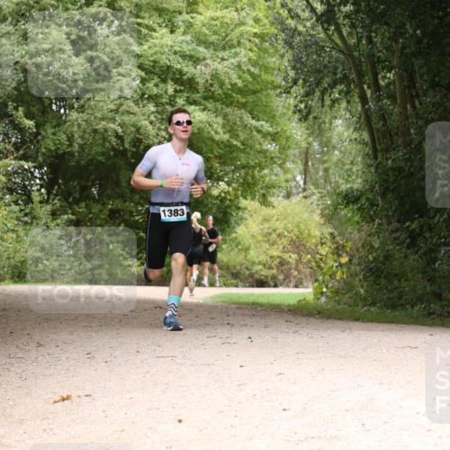 30.08.2026 - Elbe Triathlon Hamburg Antke Förster http://msf.ph/oto/10103731 30.08.2026 11:45:24 Laufen 1383 meine-sportfotos.de