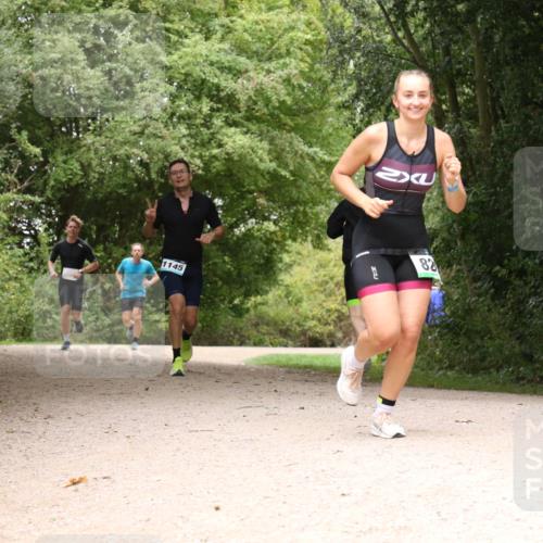 30.08.2026 - Elbe Triathlon Hamburg Antke Förster http://msf.ph/oto/10103793 30.08.2026 11:46:39 Laufen 1145, 82 meine-sportfotos.de