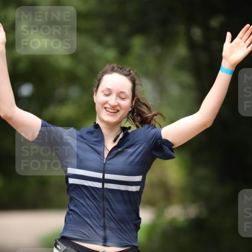 30.08.2026 - Elbe Triathlon Hamburg Antke Förster http://msf.ph/oto/10103798 30.08.2026 11:41:57 Laufen  meine-sportfotos.de