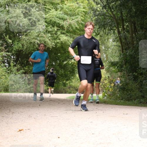 30.08.2026 - Elbe Triathlon Hamburg Antke Förster http://msf.ph/oto/10103807 30.08.2026 11:46:45 Laufen  meine-sportfotos.de