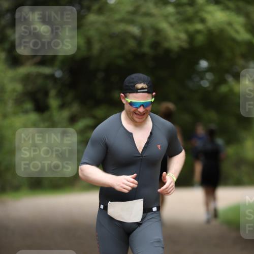 30.08.2026 - Elbe Triathlon Hamburg Antke Förster http://msf.ph/oto/10103828 30.08.2026 11:42:08 Laufen  meine-sportfotos.de