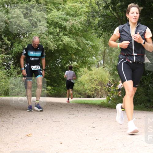 30.08.2026 - Elbe Triathlon Hamburg Antke Förster http://msf.ph/oto/10103837 30.08.2026 11:47:15 Laufen 1347 meine-sportfotos.de