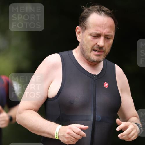 30.08.2026 - Elbe Triathlon Hamburg Antke Förster http://msf.ph/oto/10103862 30.08.2026 11:42:34 Laufen 13 meine-sportfotos.de