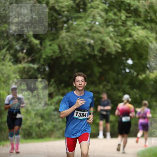 30.08.2026 - Elbe Triathlon Hamburg Antke Förster http://msf.ph/oto/10103866 30.08.2026 11:42:41 Laufen 1384 meine-sportfotos.de