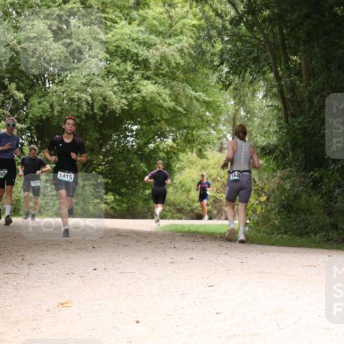 30.08.2026 - Elbe Triathlon Hamburg Antke Förster http://msf.ph/oto/10103881 30.08.2026 11:47:44 Laufen 855, 1270, 1415, 1626 meine-sportfotos.de