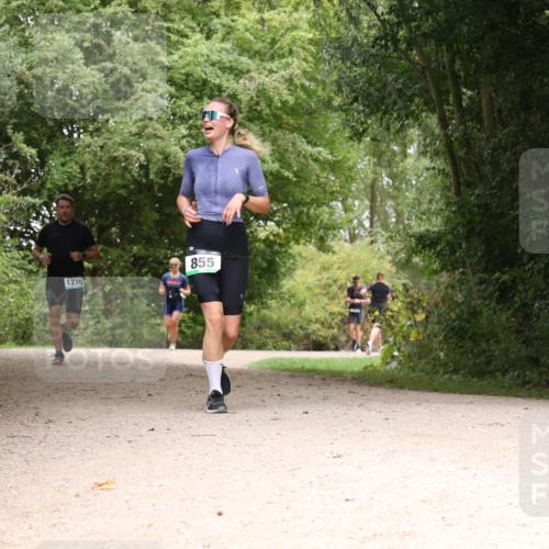 30.08.2026 - Elbe Triathlon Hamburg Antke Förster http://msf.ph/oto/10103889 30.08.2026 11:47:48 Laufen 1270, 855 meine-sportfotos.de