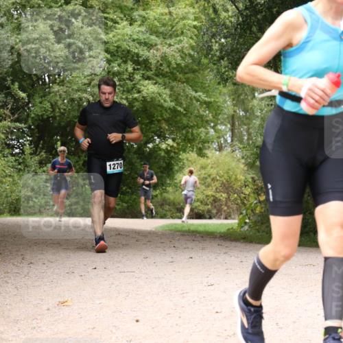 30.08.2026 - Elbe Triathlon Hamburg Antke Förster http://msf.ph/oto/10103897 30.08.2026 11:47:51 Laufen 1270, 1 meine-sportfotos.de