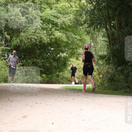 30.08.2026 - Elbe Triathlon Hamburg Antke Förster http://msf.ph/oto/10103927 30.08.2026 11:48:08 Laufen  meine-sportfotos.de