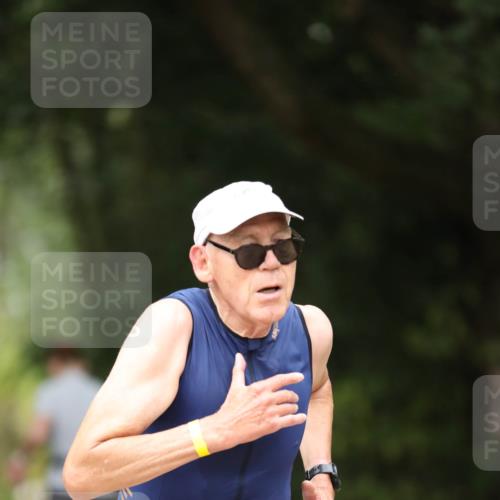 30.08.2026 - Elbe Triathlon Hamburg Antke Förster http://msf.ph/oto/10103942 30.08.2026 11:43:49 Laufen 788 meine-sportfotos.de