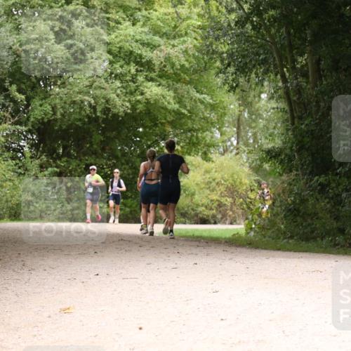 30.08.2026 - Elbe Triathlon Hamburg Antke Förster http://msf.ph/oto/10103945 30.08.2026 11:48:25 Laufen  meine-sportfotos.de