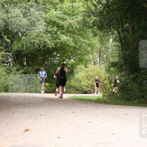 30.08.2026 - Elbe Triathlon Hamburg Antke Förster http://msf.ph/oto/10103993 30.08.2026 11:49:06 Laufen  meine-sportfotos.de