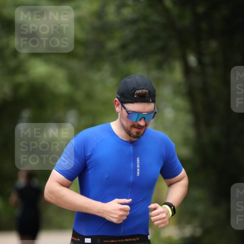 30.08.2026 - Elbe Triathlon Hamburg Antke Förster http://msf.ph/oto/10103996 30.08.2026 11:44:52 Laufen 63 meine-sportfotos.de