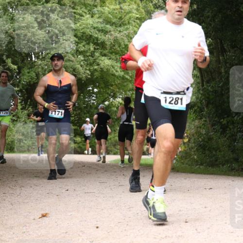 30.08.2026 - Elbe Triathlon Hamburg Antke Förster http://msf.ph/oto/10104023 30.08.2026 11:49:29 Laufen 1128, 1373, 1171, 1281 meine-sportfotos.de